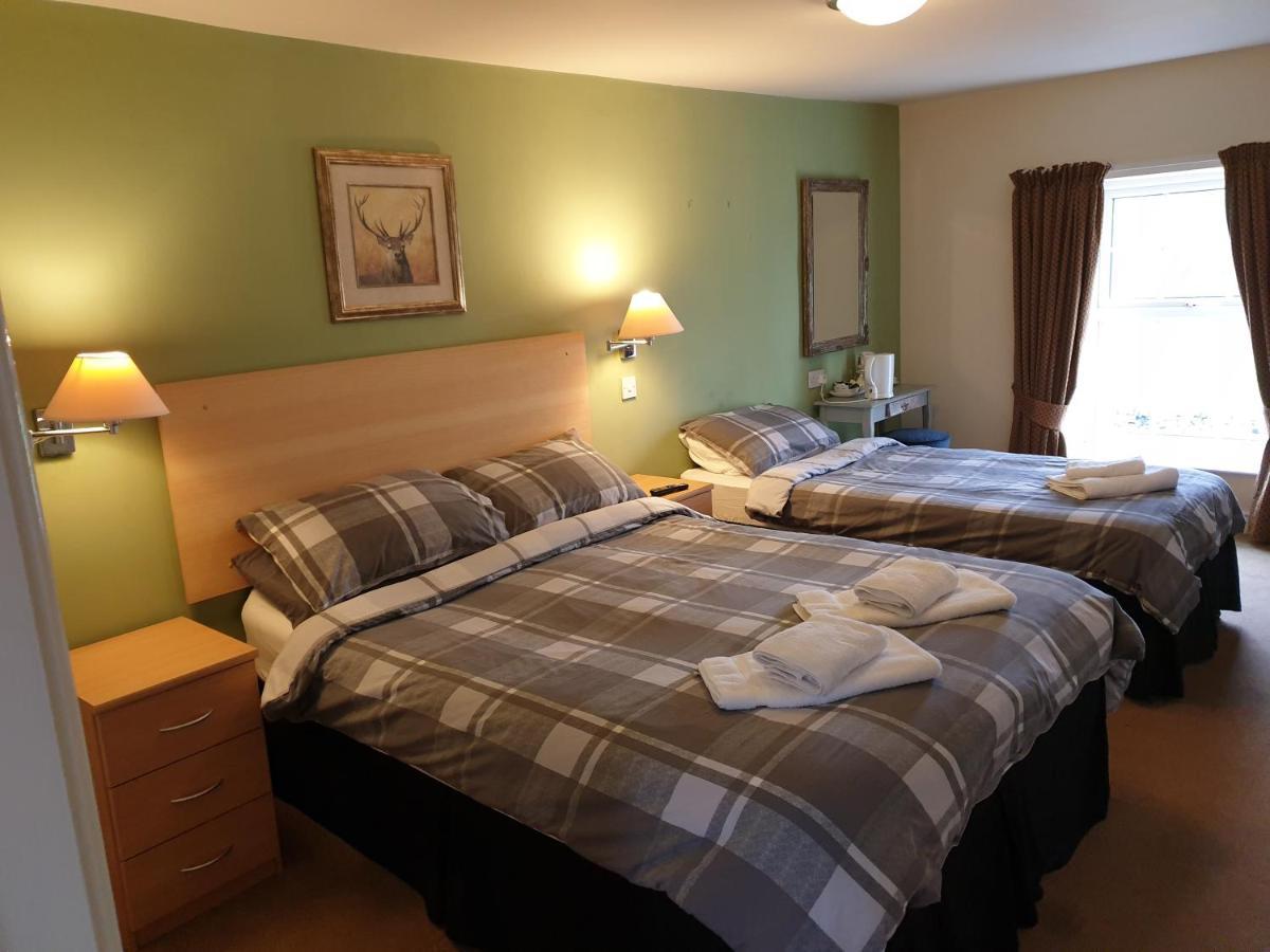 The Shady Oak Country Inn Taxal エクステリア 写真